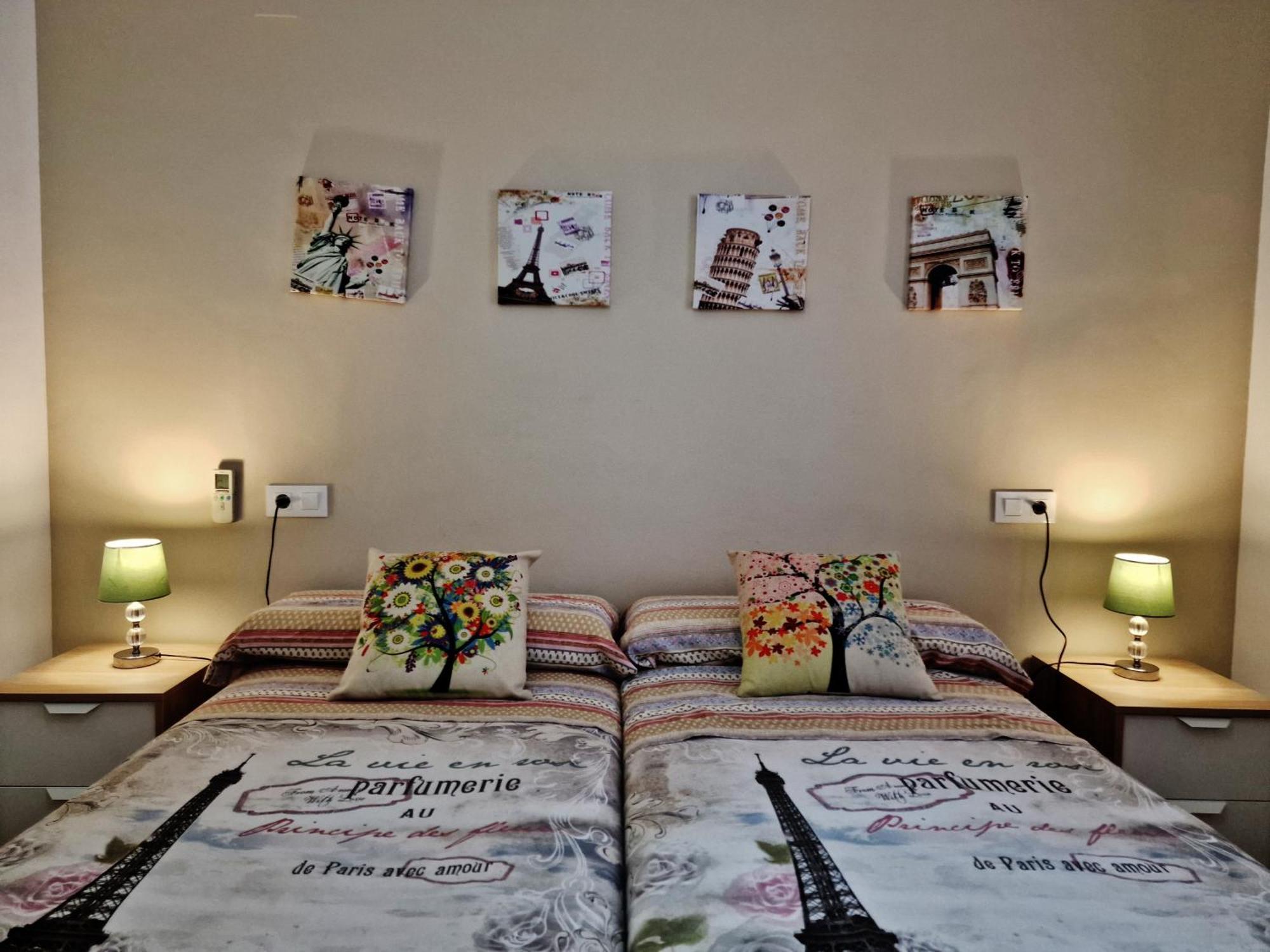 Velez Nazari Vélez de Benaudalla Quarto foto